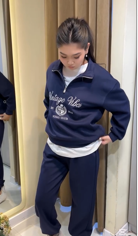 Синяя двойка кофта и трико 