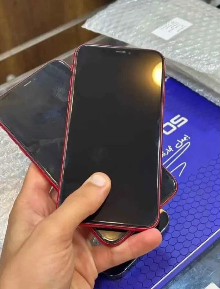 iPhone 11 Rouge Reconditionné