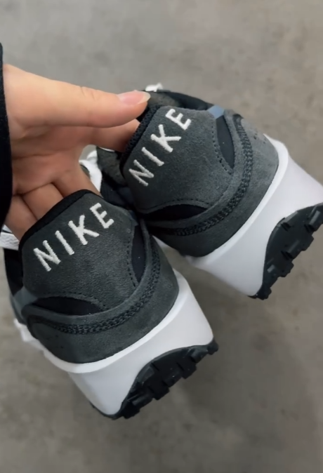 Мужские Кроссовки Nike Waffle Nav Debut