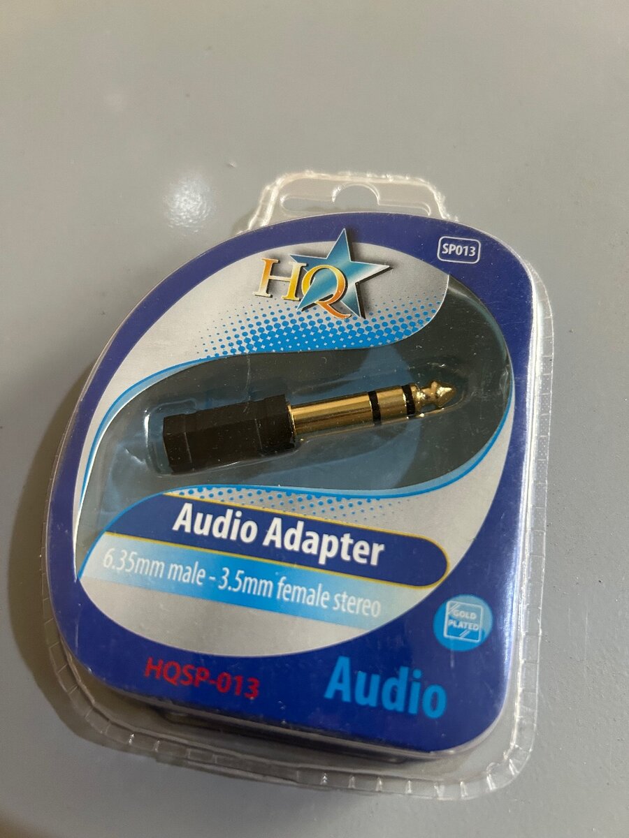 Big/ Small Pin Audio Adopter