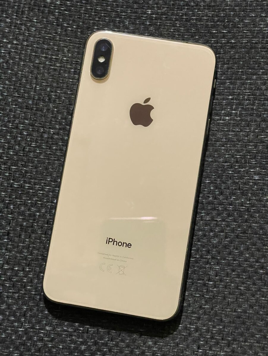 iPhone Xsmax 64gb ( vendu avec reçu )