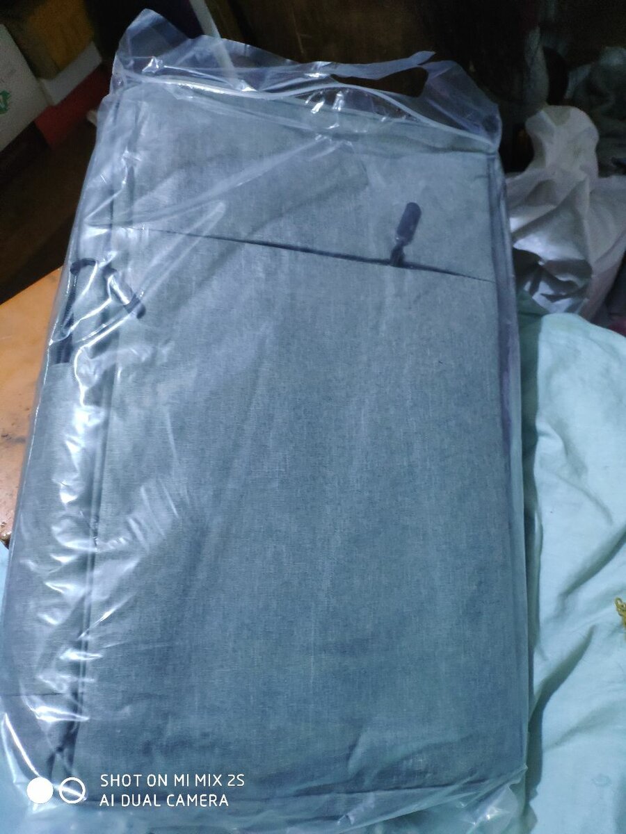 Sac à dos antivol USB