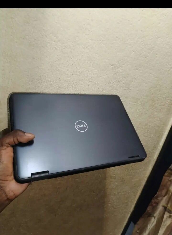 Ordinateur portable Dell compact