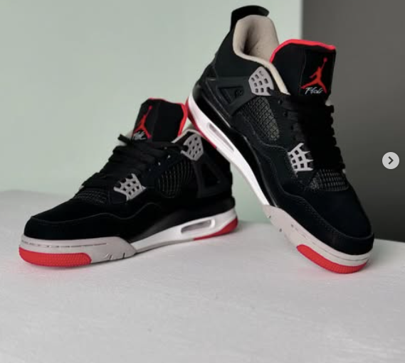 Кроссовки Nike Air Jordan 4 Bred Winter черный