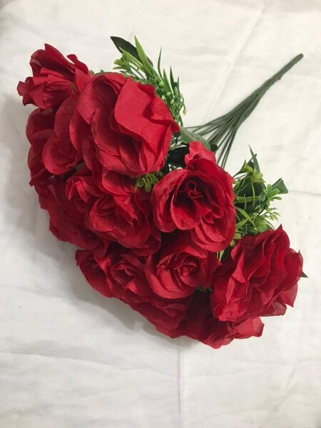 Bouquet de roses rouges élégantes