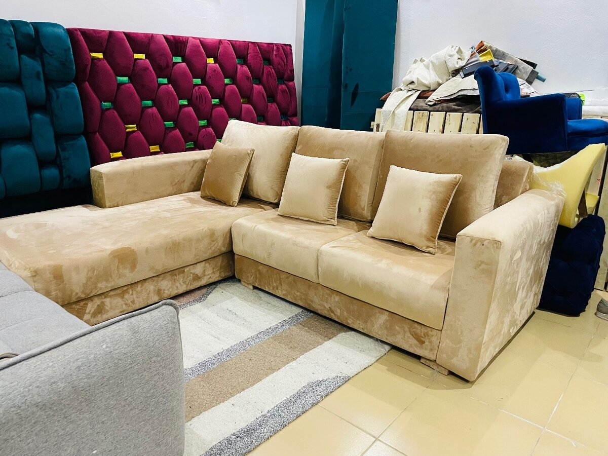 Canapé d'angle confortable en velours