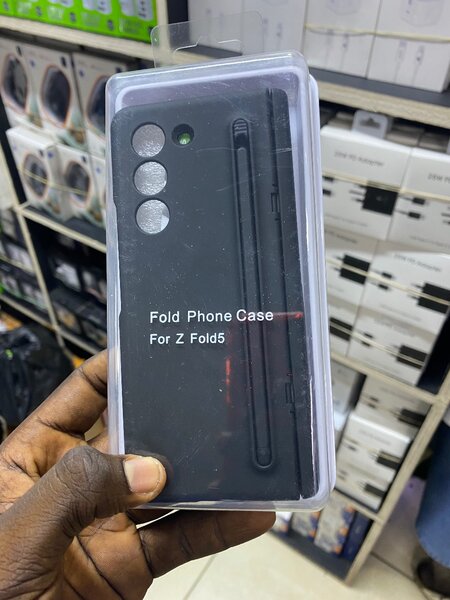 Samsung Z Fold 5 cover