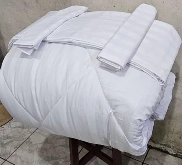 Bedding set,King size ,4 items