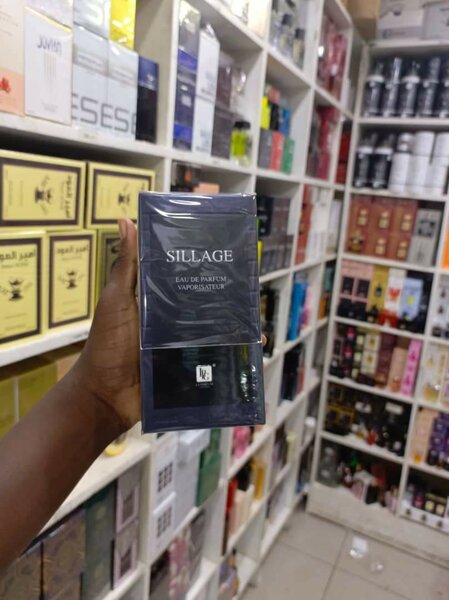 Très bon Parfums