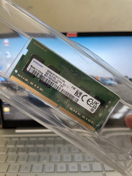 4GB DDR4 RAM 3200MHZ