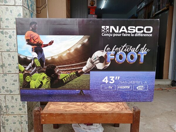 NASCO TV LED 43 pouces