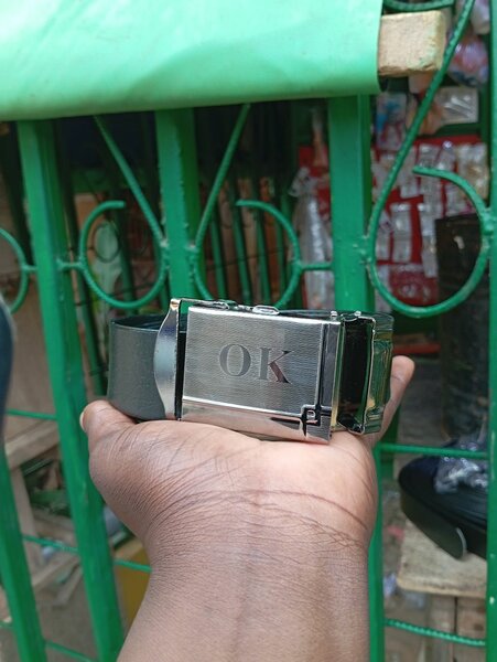 Ceinture élégante semi cuir