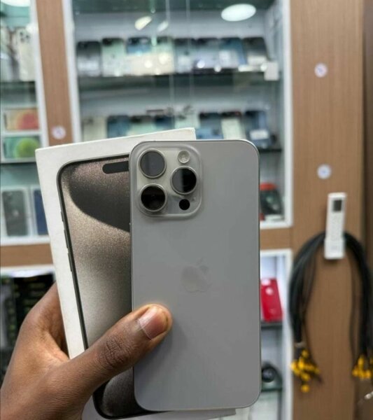 iPhone 15 Pro Max 256GB