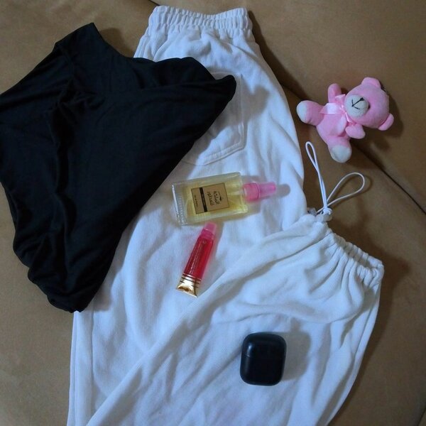 Shorts et bodysuit disponible