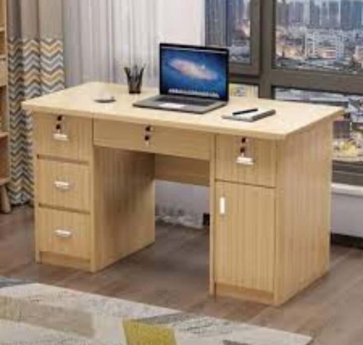 Table de bureau