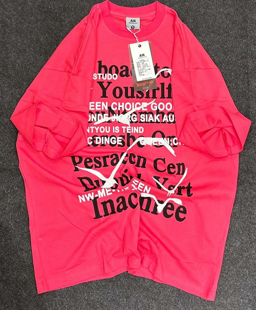 T-shirt large imprimé moderne