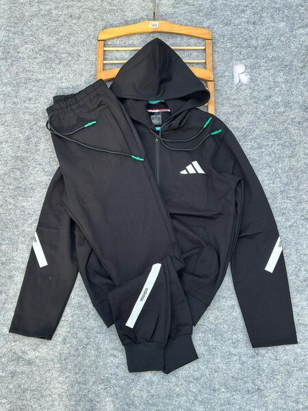 Complet Adidas