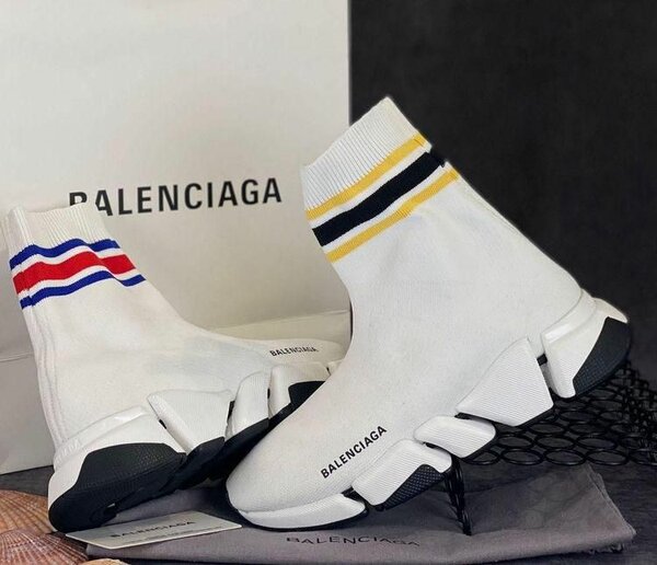 BALANCIAGA