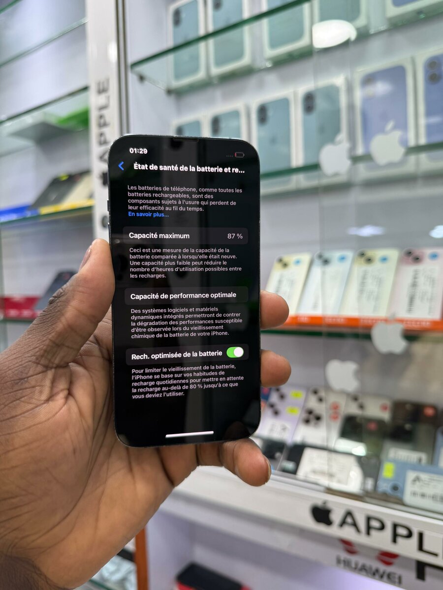 13 pro 128 Go tout est dorigi