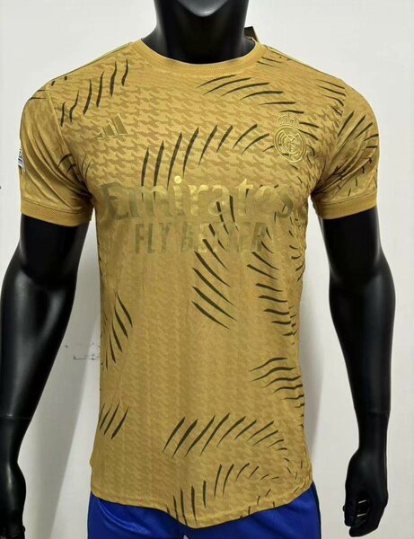 Maillot Real Madrid doré