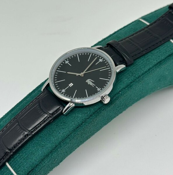 Montre LACOSTE