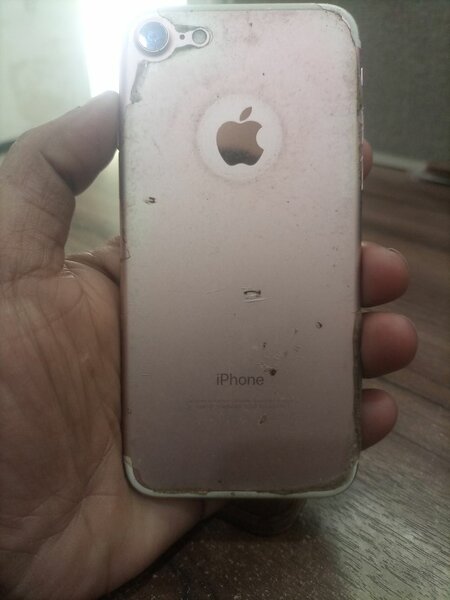 IPHONE 7