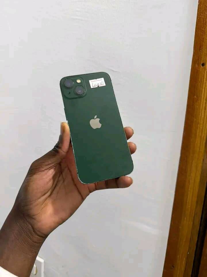 iPhone 13simple