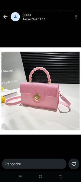 Sac à main élégant rose