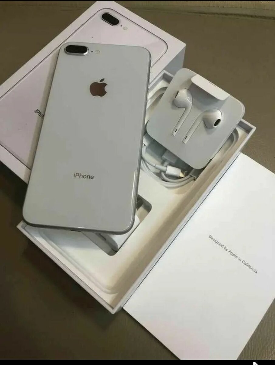 iPhone 8 Plus 64GB Argent