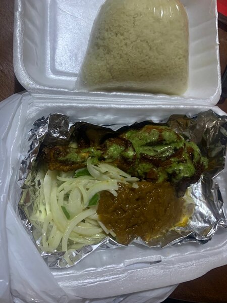 Poulet Grillé avec  attieke