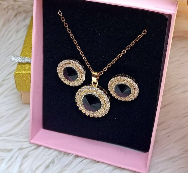 Set de bijoux élégant moderne