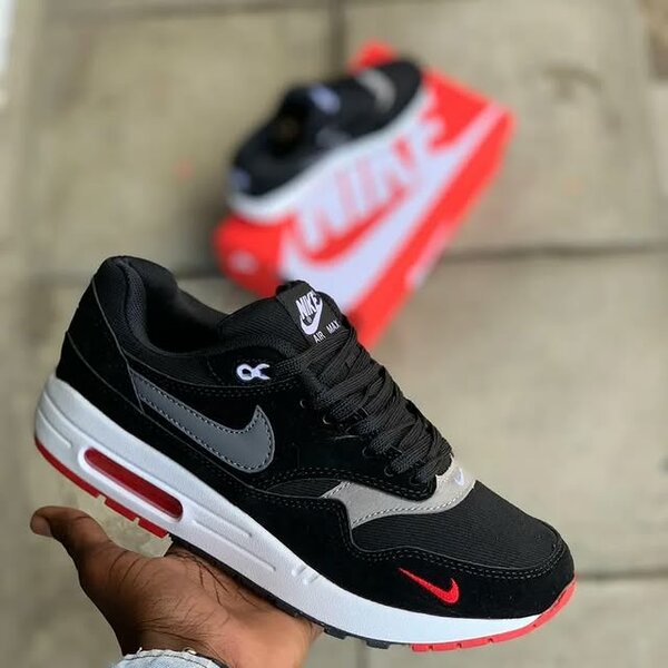 men's sneakers size 40-45