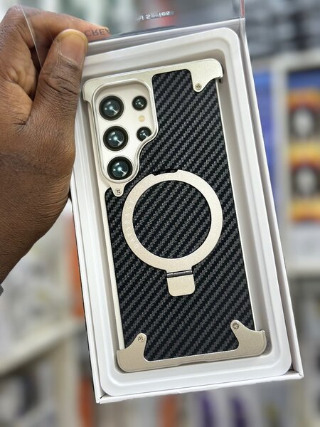 Coque Antichoc Magnétique Élégante