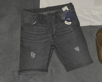 Jean short size 34