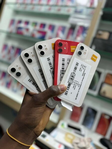 iPhone 12