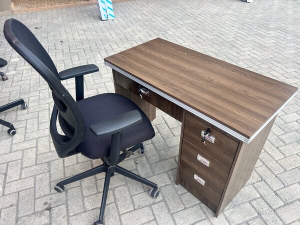 Brand new tables and Uk used chair