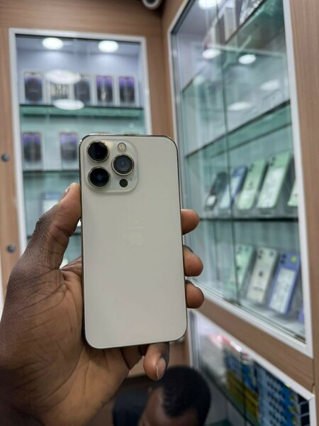 iPhone 13 Pro