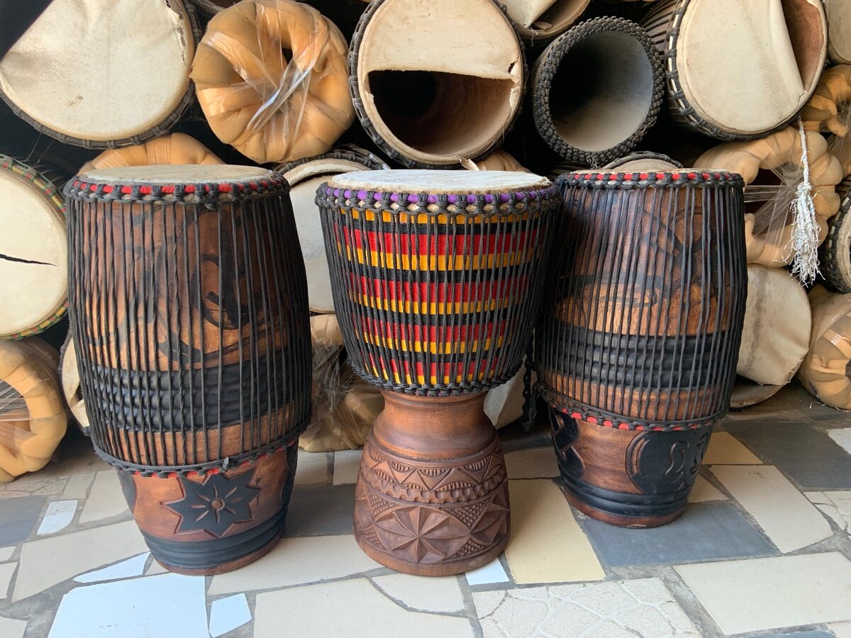 Kpanlogo Drum set with Djembe
