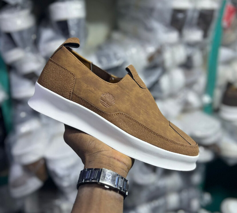 Chaussures décontractées élégantes