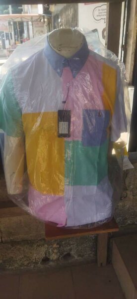 Chemises colorées élégantes