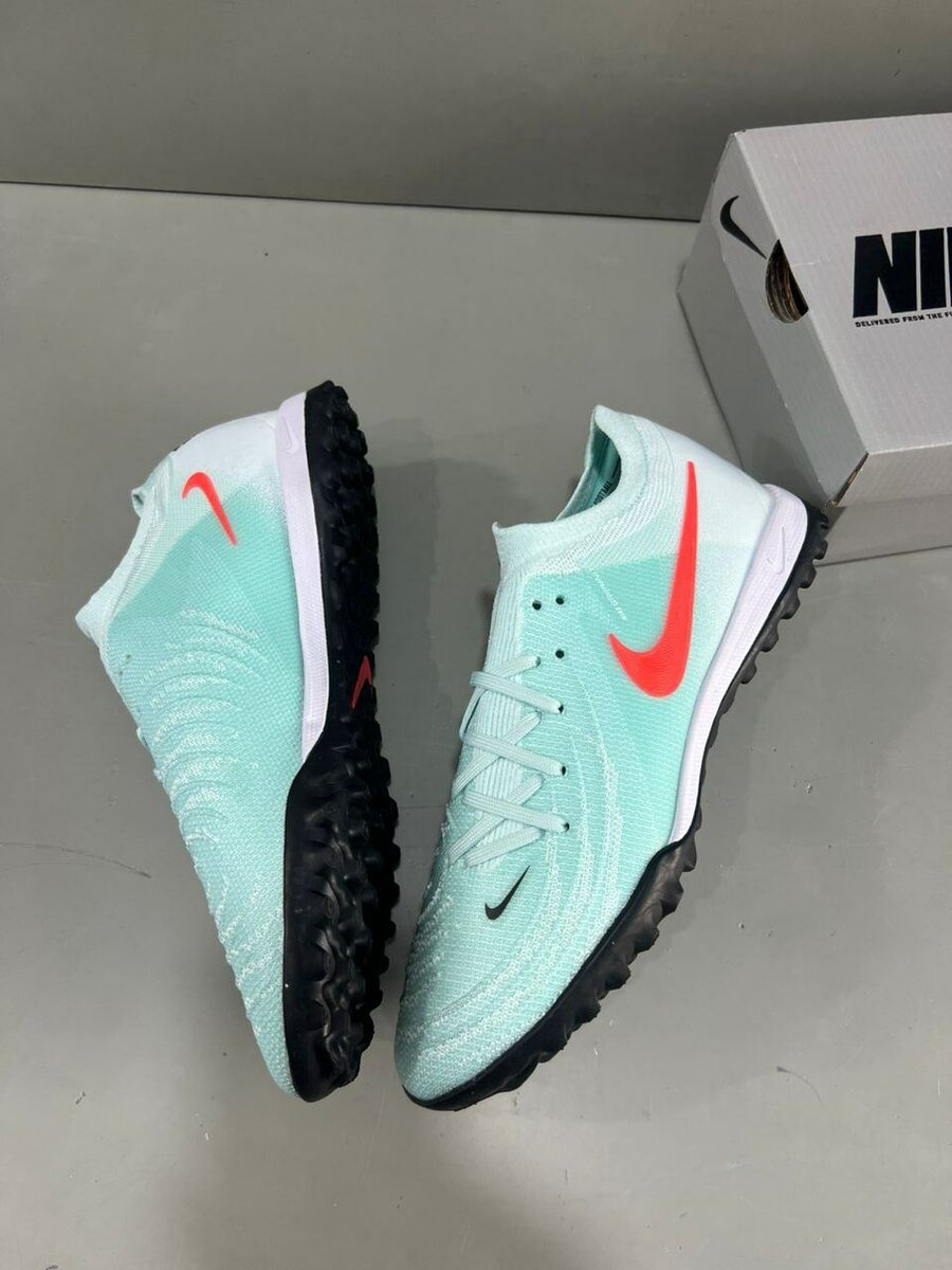 Chaussures de Football Nike