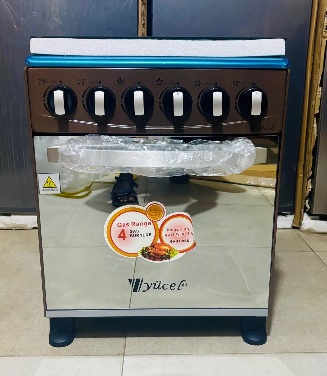 MINI GAZINIERE YUCEL 4 FEUX AVEC FOUR/ MANUELLE