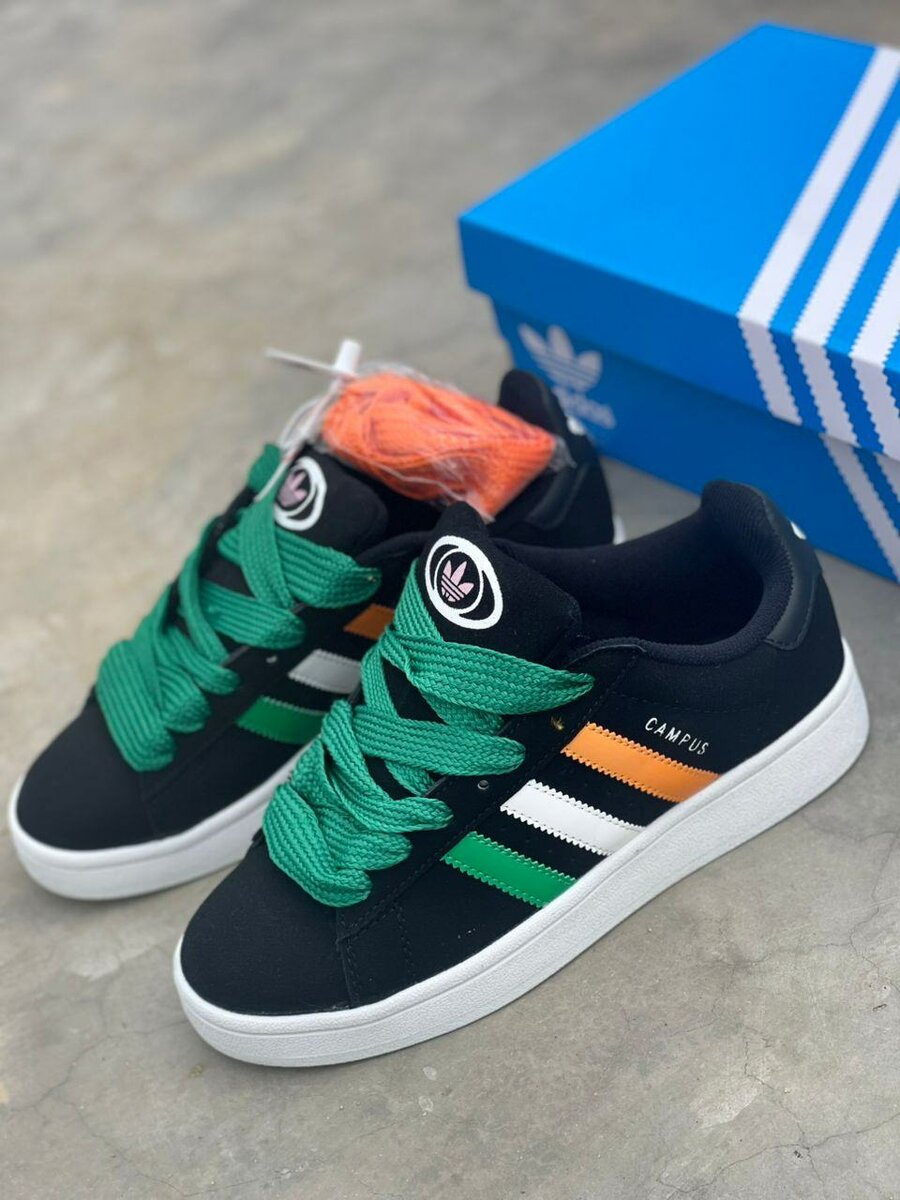 Adidas campus