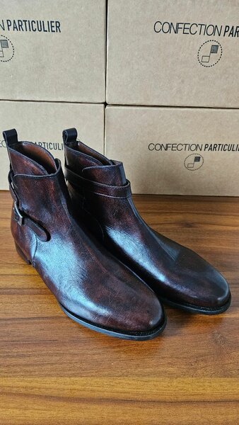 Boot à lanière semelle cuir