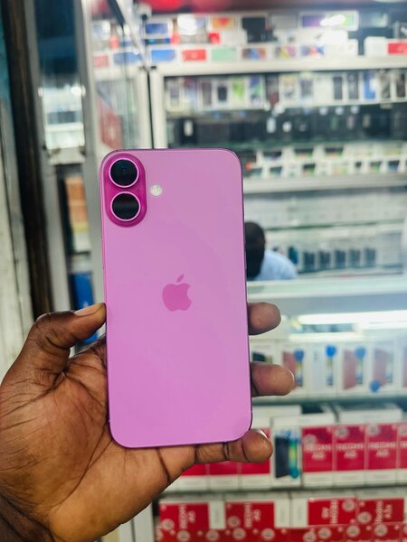 16plus 256giga avec son carto