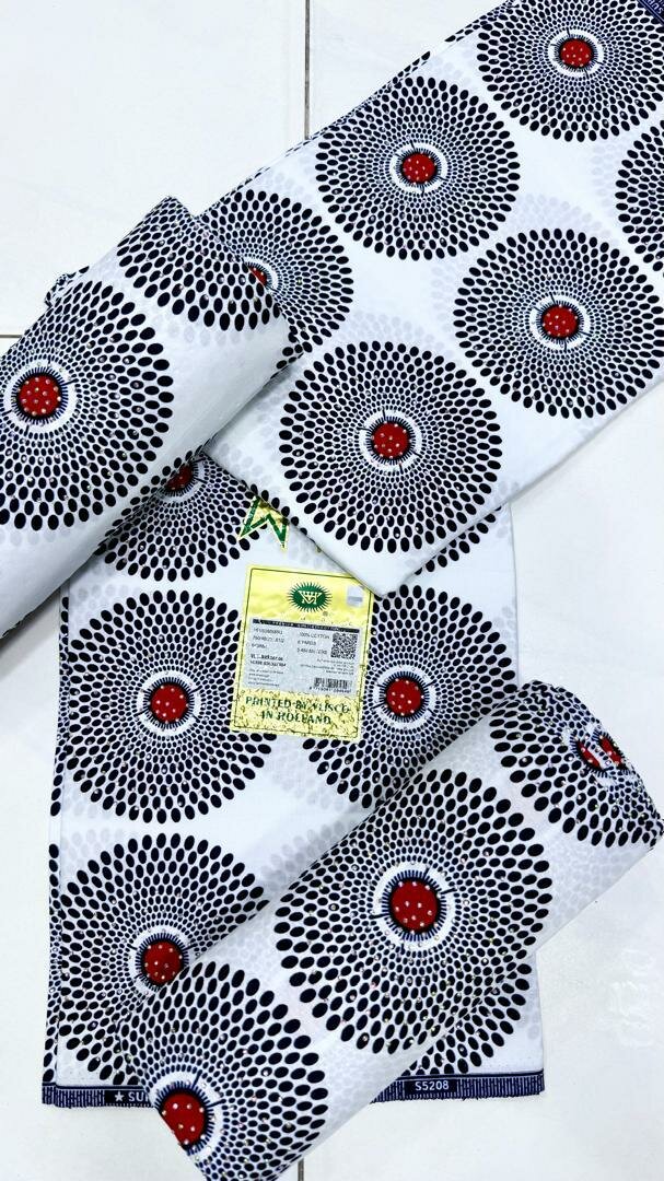 Hollandaise with pearls