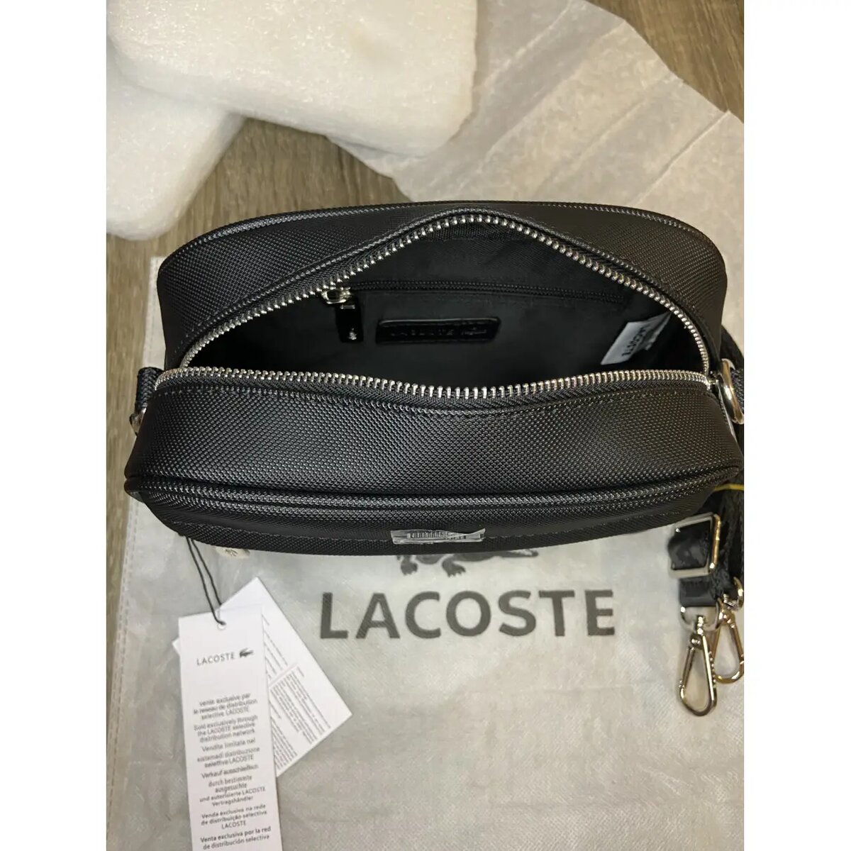 Sacoche Lacoste