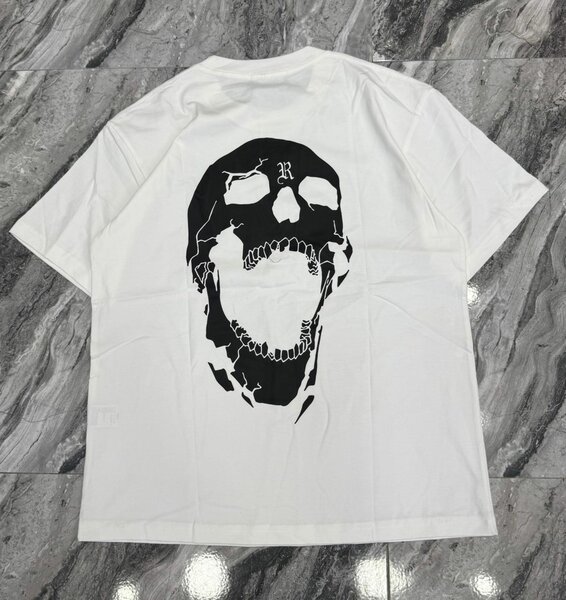 T-shirt graphique unisexe tendance