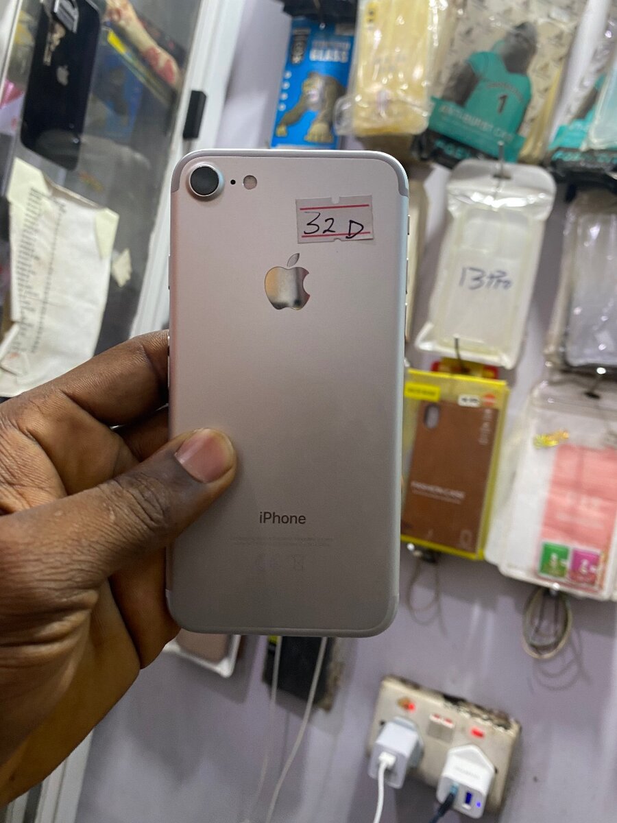 iPhone 7 32 gig