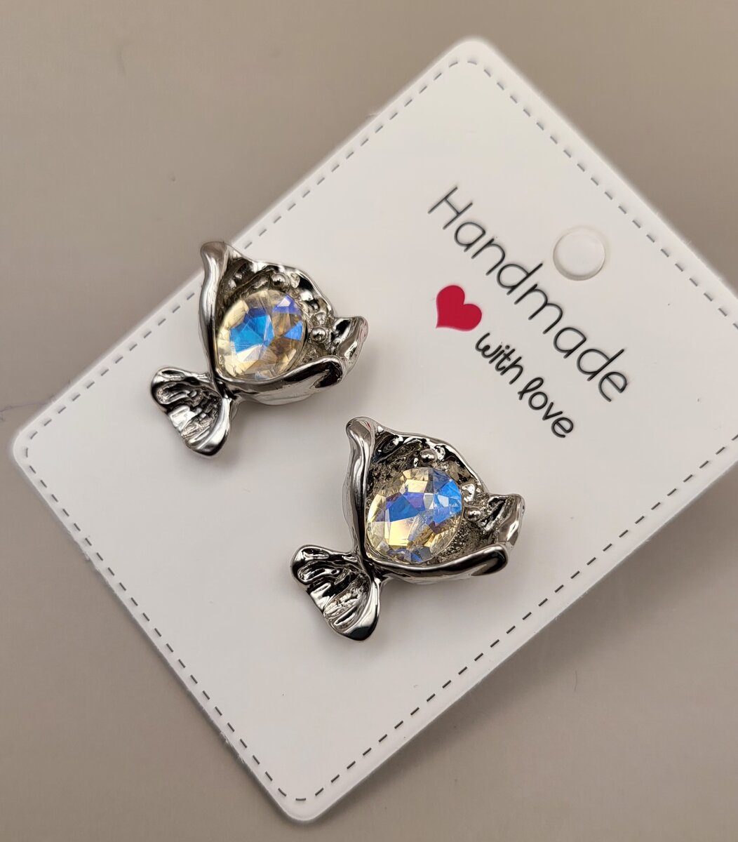 Silver zircon earrings